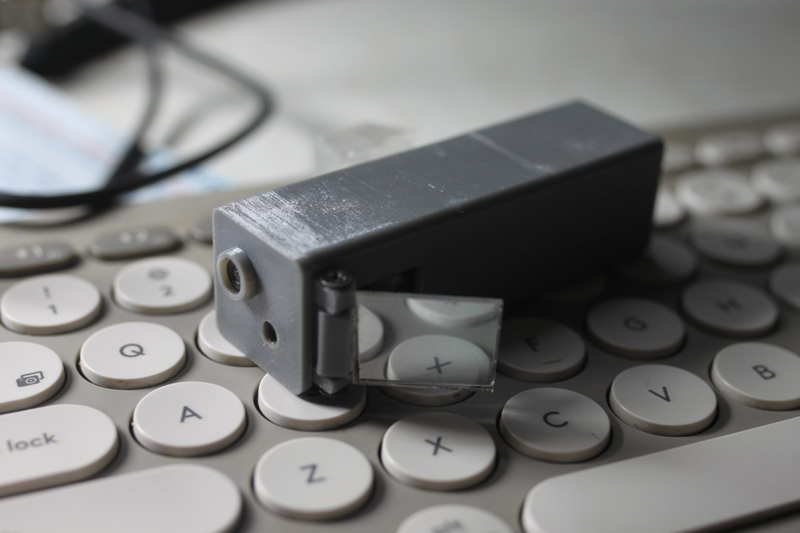 TPGmini v2: XIAO ESP32S3 Sense ile Güçlendirilmiş Küçük Bir AR Giyilebilir Arkadaş
