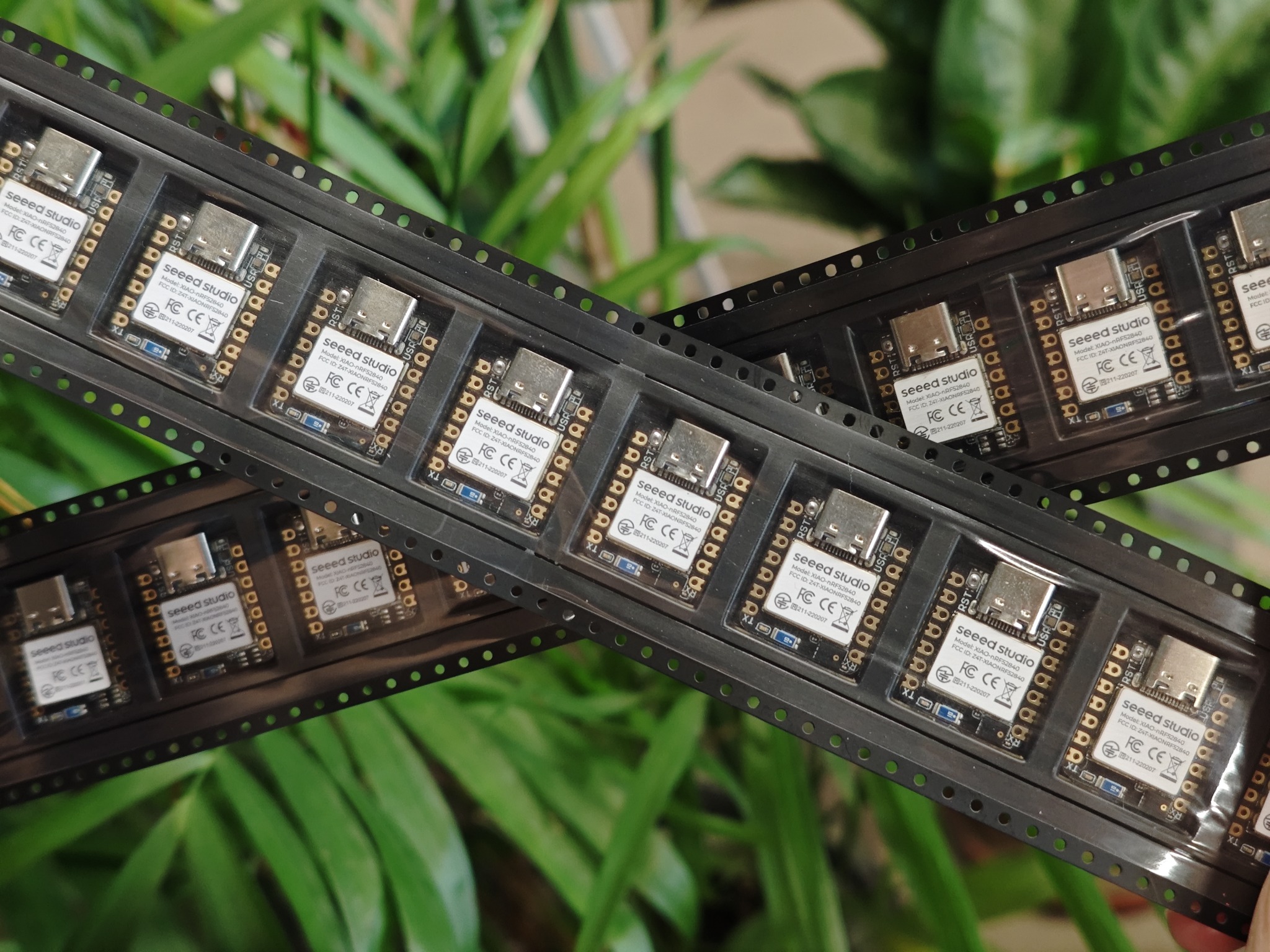 Seeed Studio XIAO Artık Tape & Reel’de Mevcut