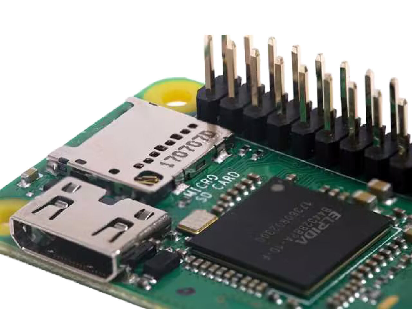 Raspberry Pi Zero WH, WiFi/Bluetooth 4.1, Bluetooth Low Energy, HAT compatible 40-pin header, CSI camera connector, USRT, SPI, I2C, with headers - Image 3