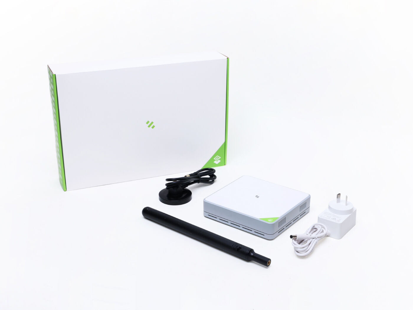 SenseCAP Multi-Platform LoRaWAN Indoor Gateway(SX1302) - AU915 - Image 5