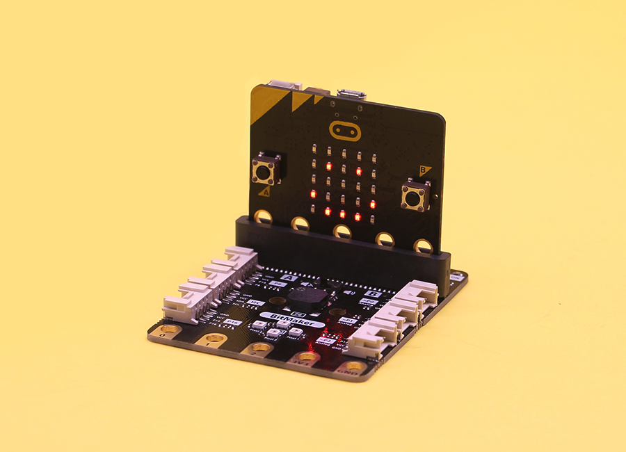 BitMaker - Grove Expansion Board for Micro:bit (6 Grove ports) - Image 2