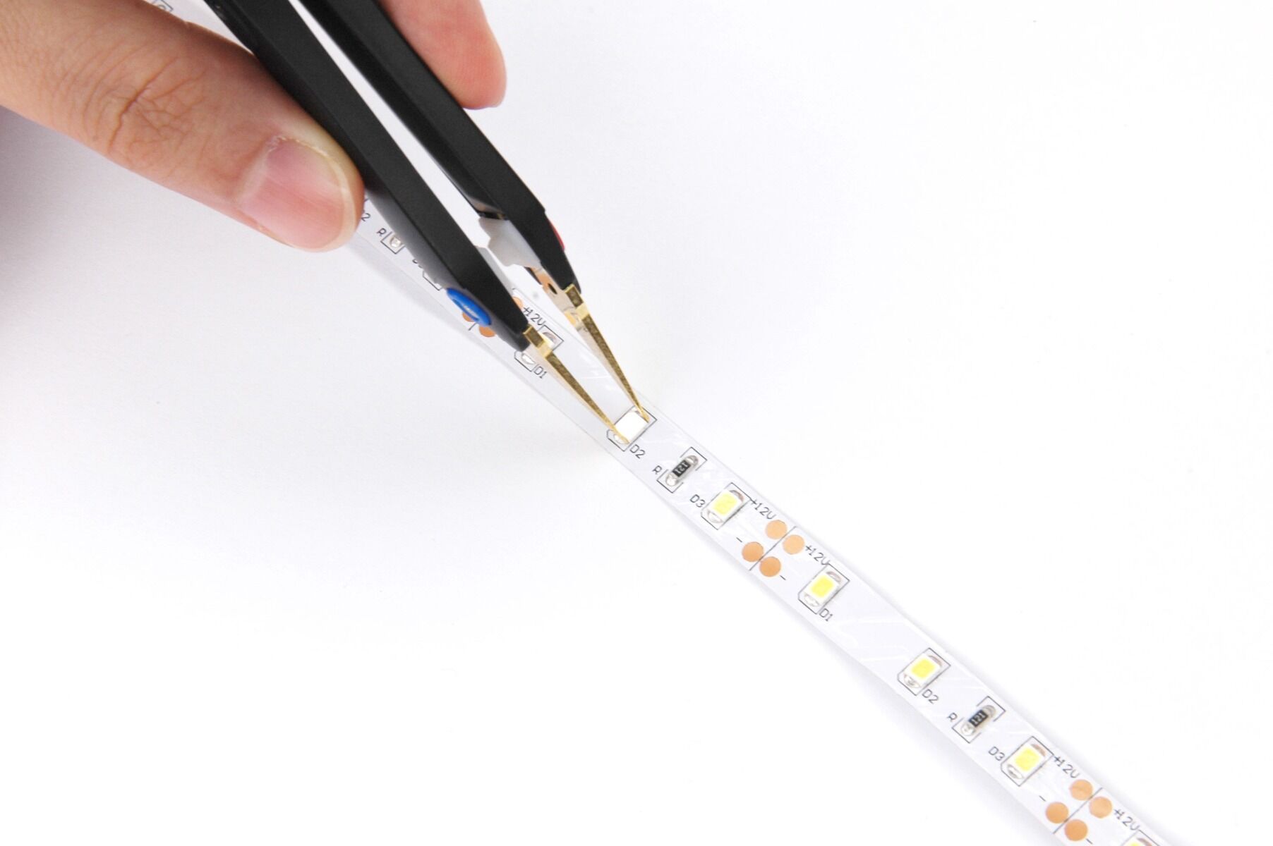 DT71 Mini Digital Tweezers - LCR/ ESR Meter, Multimeter, SMD Tester with Built-in Micro Signal Generator - Image 7