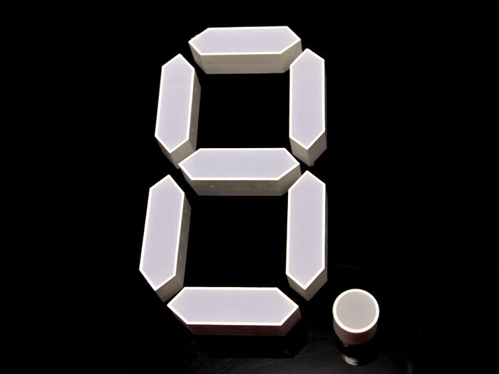 7 Segment Display - 3 Inches - Green