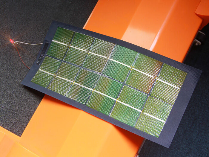 1.25W CIGS Solar Cloth - Image 2