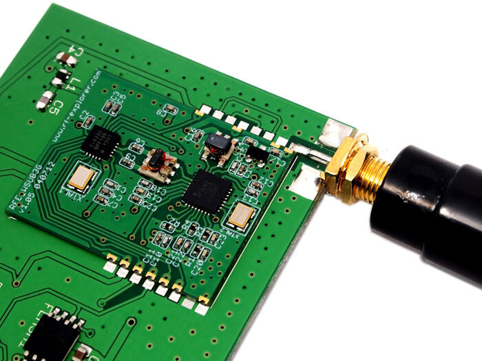 RF Explorer RFEMWSUB3G Module - Image 2