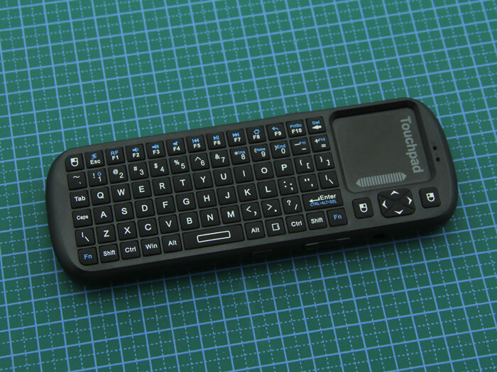 Mini Wireless Keyboard and Touchpad Mouse - Image 5